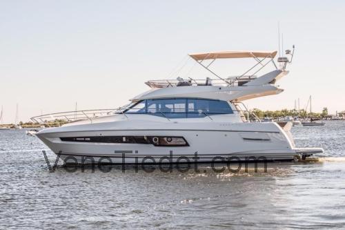 Prestige 460 Flybridge Tekniset tiedot ja arvostelut